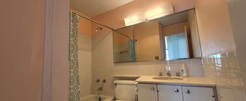 Tiny photo for 5455 N Sheridan Road #2415, Chicago, IL 60640 (MLS # 12491657)