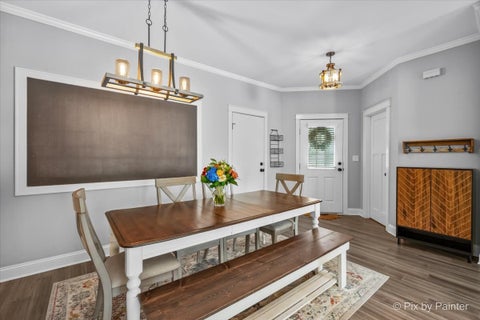 Tiny photo for 1423 Walnut Hill Avenue #1423, St. Charles, IL 60174 (MLS # 12771670)