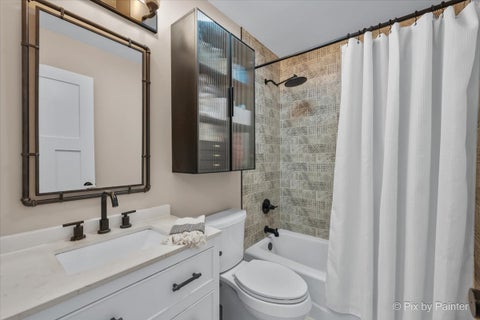 Tiny photo for 1423 Walnut Hill Avenue #1423, St. Charles, IL 60174 (MLS # 12771670)
