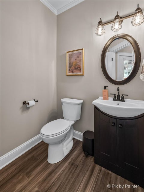 Tiny photo for 1423 Walnut Hill Avenue #1423, St. Charles, IL 60174 (MLS # 12771670)
