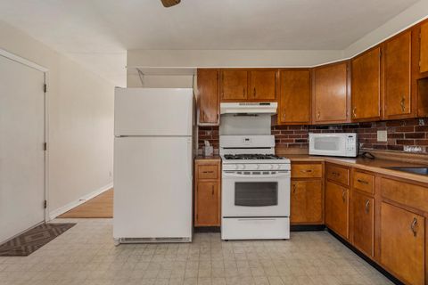 Tiny photo for 2504 Hathaway Drive, Champaign, IL 61821 (MLS # 12588042)