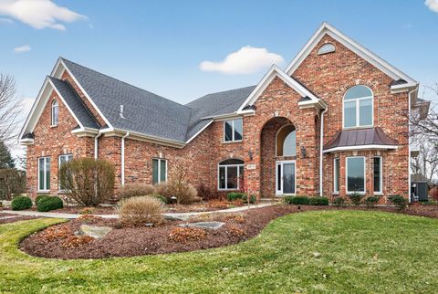 Tiny photo for 38W509 Golfview Court, St. Charles, IL 60175 (MLS # 12585478)