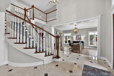 Tiny photo for 38W509 Golfview Court, St. Charles, IL 60175 (MLS # 12585478)