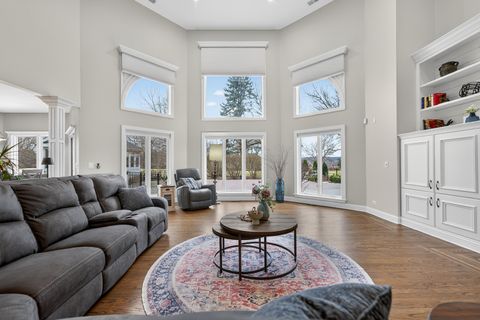 Tiny photo for 38W509 Golfview Court, St. Charles, IL 60175 (MLS # 12585478)