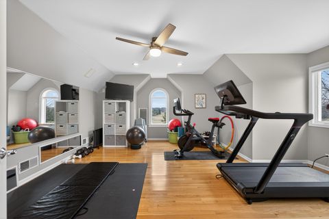 Tiny photo for 38W509 Golfview Court, St. Charles, IL 60175 (MLS # 12585478)