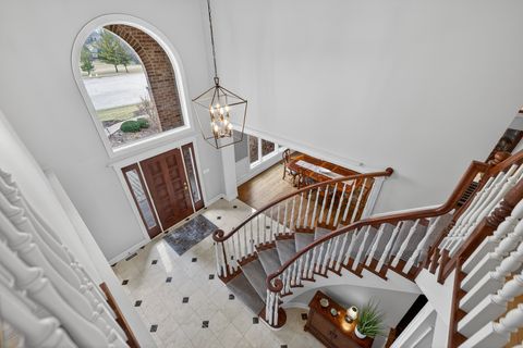 Tiny photo for 38W509 Golfview Court, St. Charles, IL 60175 (MLS # 12585478)