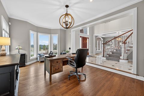 Tiny photo for 38W509 Golfview Court, St. Charles, IL 60175 (MLS # 12585478)