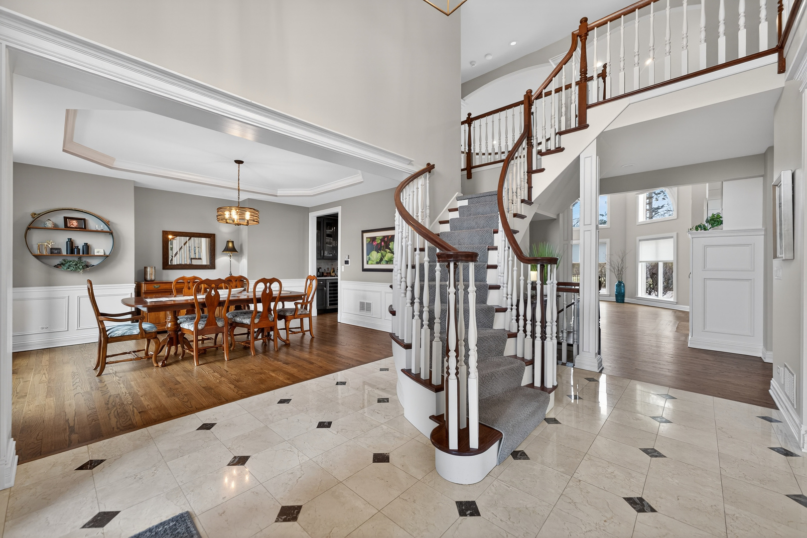 38W509 Golfview Court