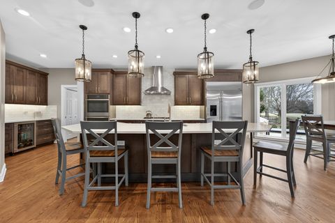 Tiny photo for 38W509 Golfview Court, St. Charles, IL 60175 (MLS # 12585478)