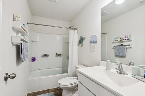 Tiny photo for 1245 Prairie View Parkway, Cary, IL 60013 (MLS # 12636628)