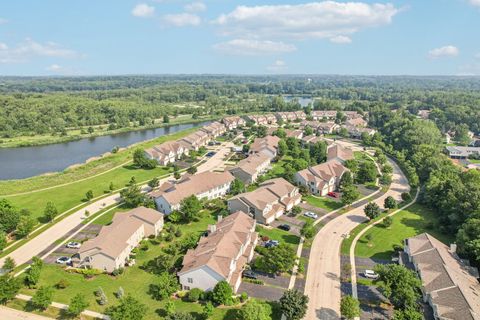 Tiny photo for 1245 Prairie View Parkway, Cary, IL 60013 (MLS # 12636628)