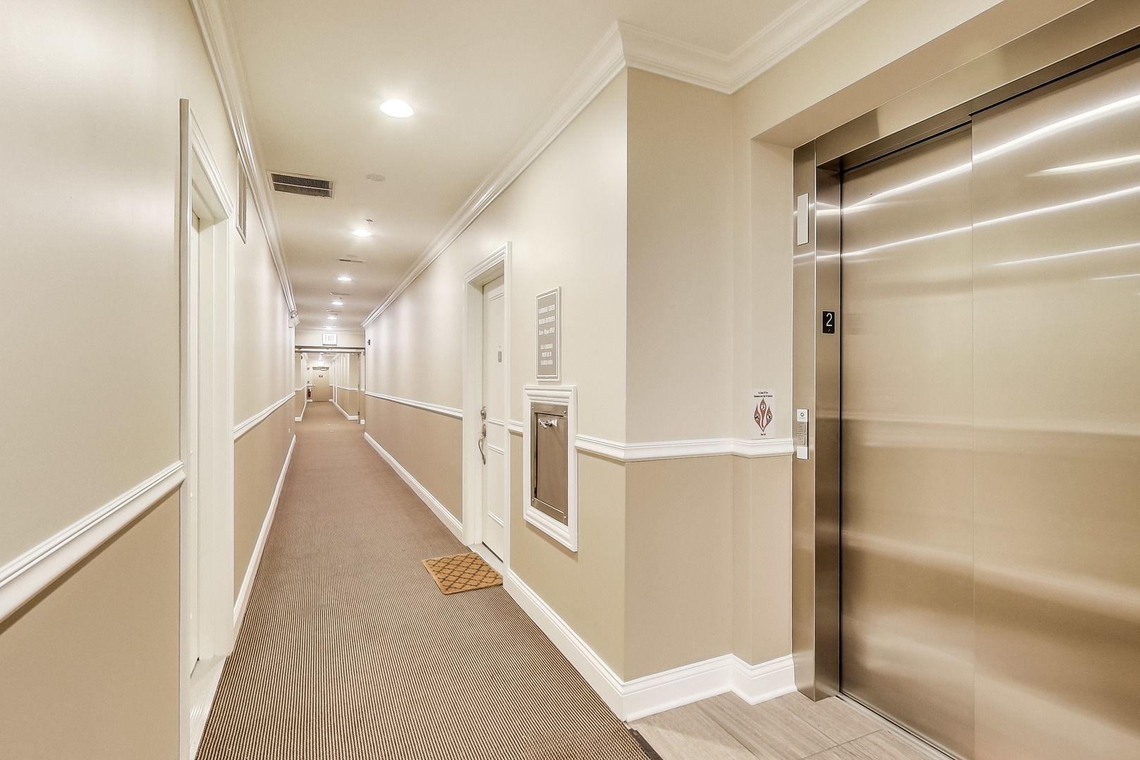 1249 W Madison Street 409