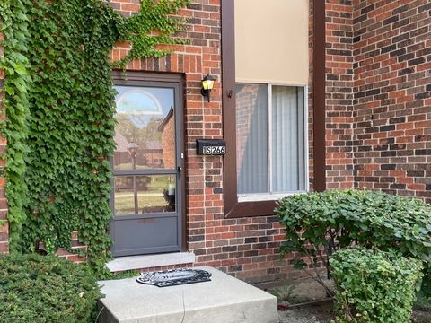 Photo of 1S266 Dillon Lane, Villa Park, IL 60181 (MLS # 12484104)
