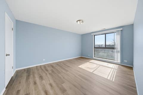 Tiny photo for 5 E Carriageway Drive #308, Hazel Crest, IL 60429 (MLS # 12591709)