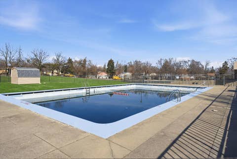 Tiny photo for 5 E Carriageway Drive #308, Hazel Crest, IL 60429 (MLS # 12591709)