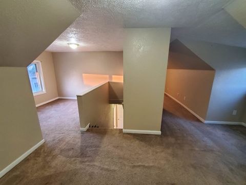 Tiny photo for 806 W Walnut St Street, Carbondale, IL 62901 (MLS # EB458604)