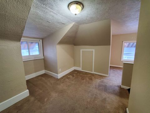 Tiny photo for 806 W Walnut St Street, Carbondale, IL 62901 (MLS # EB458604)