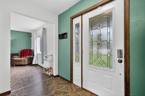 Tiny photo for 336 Oakhill Court, Antioch, IL 60002 (MLS # 12499914)