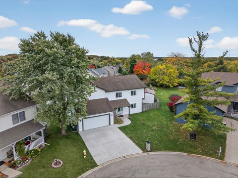 Tiny photo for 336 Oakhill Court, Antioch, IL 60002 (MLS # 12499914)