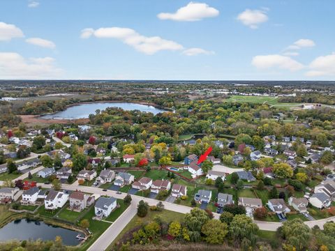 Tiny photo for 336 Oakhill Court, Antioch, IL 60002 (MLS # 12499914)