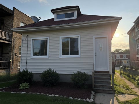Tiny photo for 8014 S Yates Boulevard, Chicago, IL 60617 (MLS # 12707115)