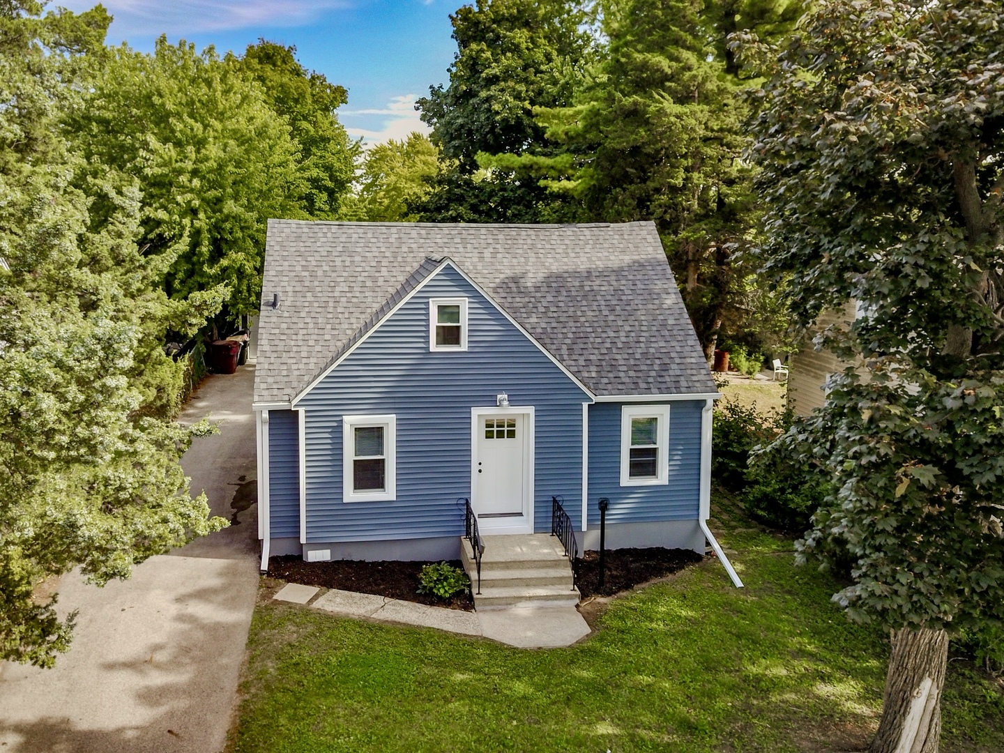 1511 Pine Grove Avenue