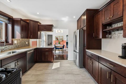 Tiny photo for 753 Newcastle Avenue, Westchester, IL 60154 (MLS # 12592926)