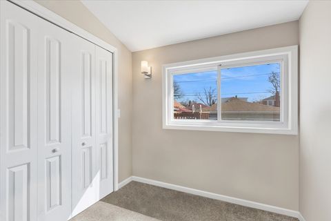 Tiny photo for 753 Newcastle Avenue, Westchester, IL 60154 (MLS # 12592926)