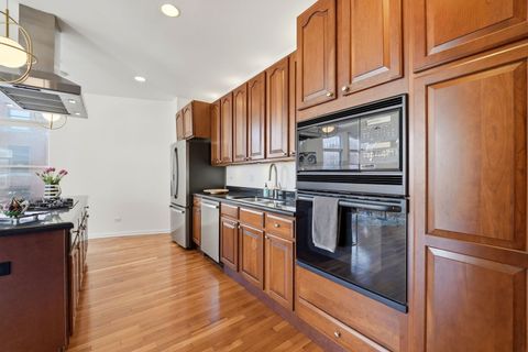 Tiny photo for 501 N Kingsbury Street #G, Chicago, IL 60654 (MLS # 12586793)