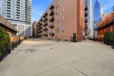 Tiny photo for 501 N Kingsbury Street #G, Chicago, IL 60654 (MLS # 12586793)