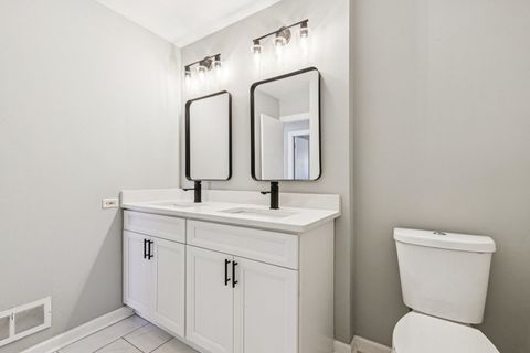 Tiny photo for 510 Dulles Road, Des Plaines, IL 60016 (MLS # 12474774)