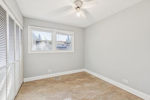 Tiny photo for 510 Dulles Road, Des Plaines, IL 60016 (MLS # 12474774)