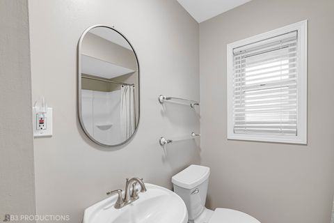 Tiny photo for 5825 109th Street, Chicago Ridge, IL 60415 (MLS # 12478238)