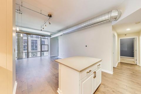 Tiny photo for 901 W MADISON Street #519, Chicago, IL 60607 (MLS # 12501481)