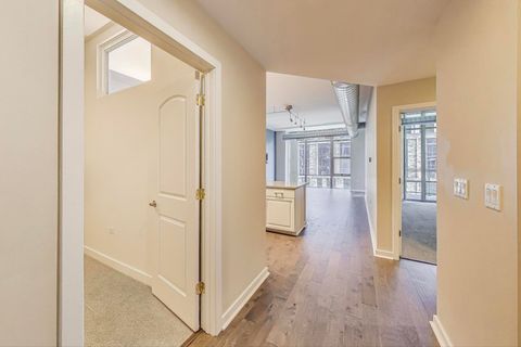 Tiny photo for 901 W MADISON Street #519, Chicago, IL 60607 (MLS # 12501481)