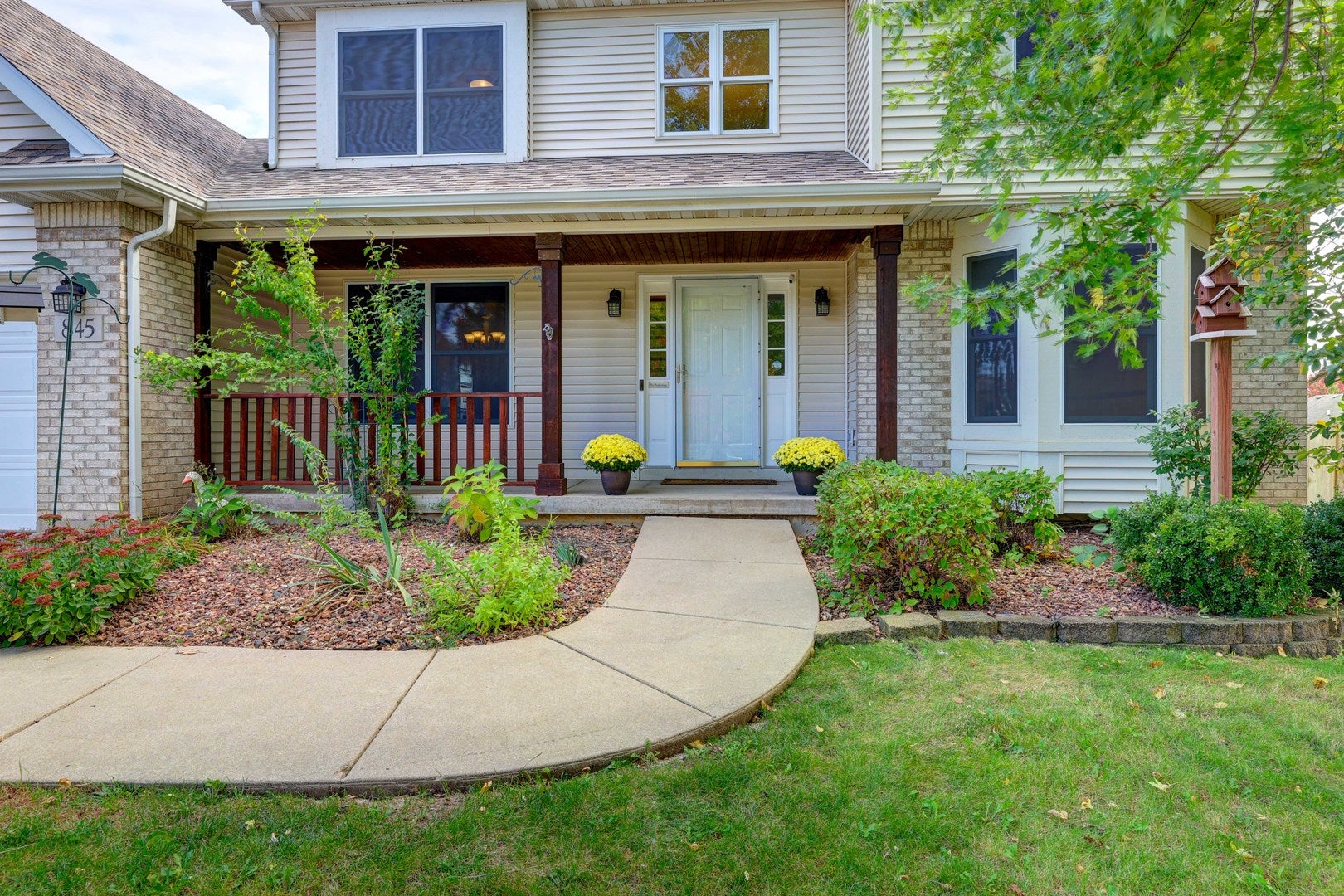 845 Ridge Drive