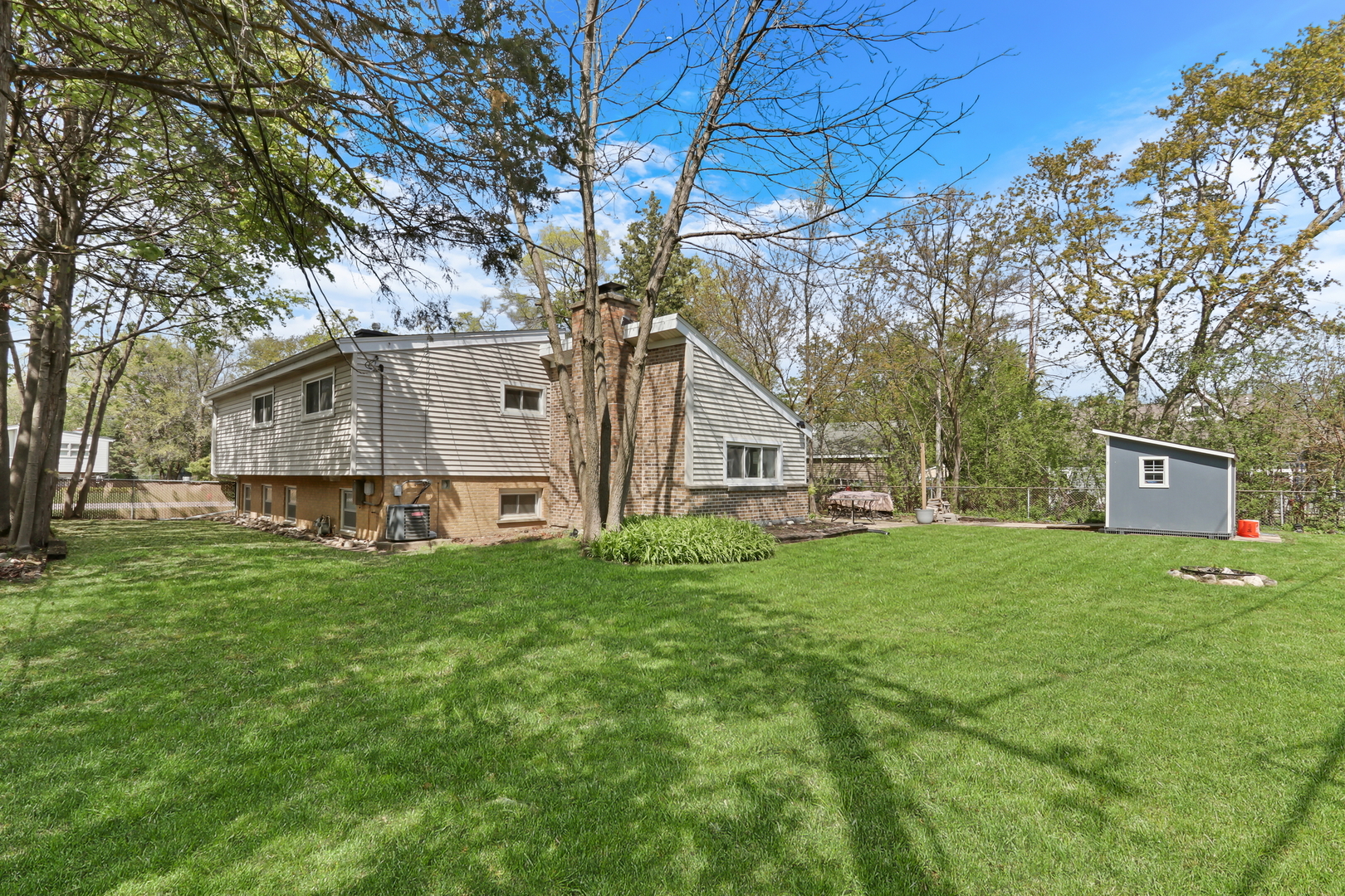 1157 Dartmouth Lane