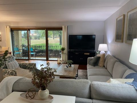Tiny photo for 7715 SUSSEX CREEK Drive #1D, Darien, IL 60561 (MLS # 12477904)