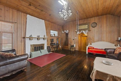 Tiny photo for 6956 N Kenton Avenue, Lincolnwood, IL 60712 (MLS # 12607191)