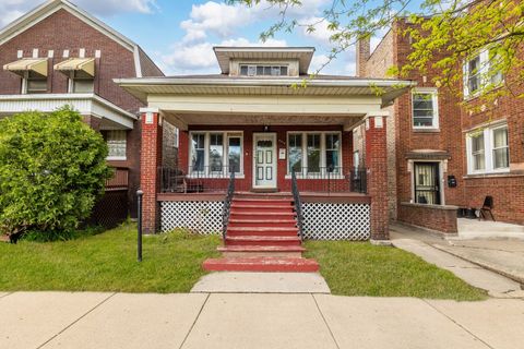 Photo of 5610 S Honore Street, Chicago, IL 60636 (MLS # 12627100)