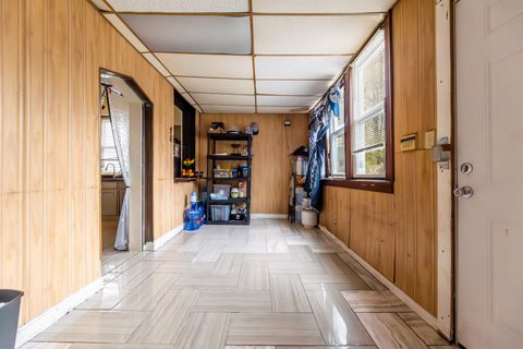 Tiny photo for 5610 S Honore Street, Chicago, IL 60636 (MLS # 12627100)