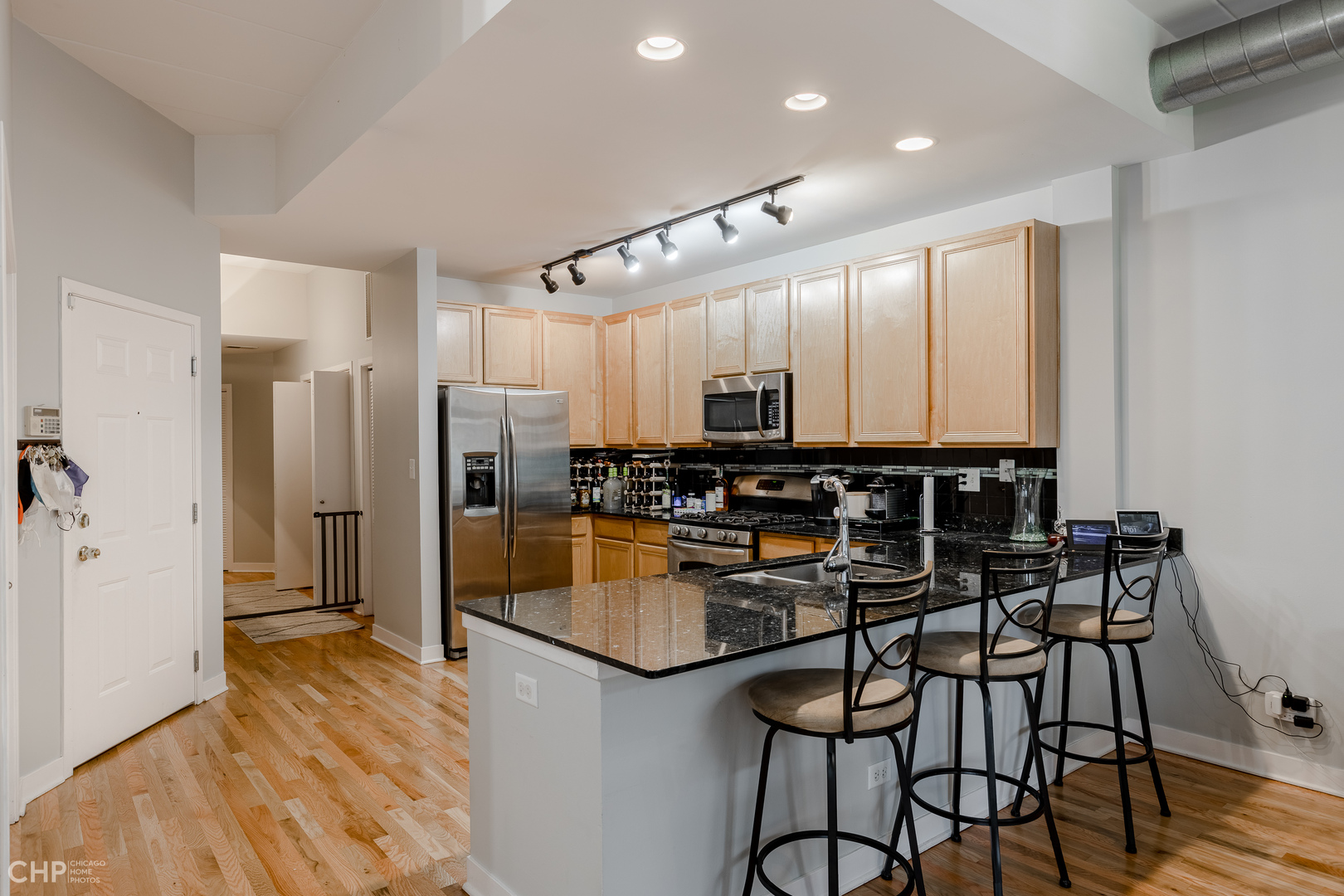 843 W Monroe Street 4B