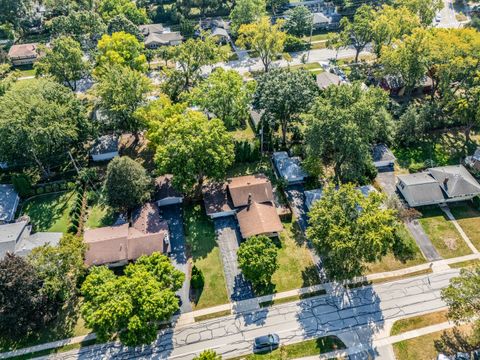 Tiny photo for 316 Sycamore Drive, Naperville, IL 60540 (MLS # 12572028)