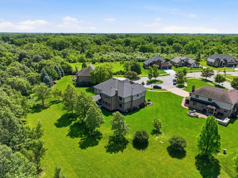 Tiny photo for 7812 Northwoods Drive, Frankfort, IL 60423 (MLS # 12729111)