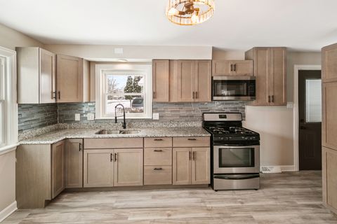 Tiny photo for 191 Kathleen Lane, Chicago Heights, IL 60411 (MLS # 12514967)