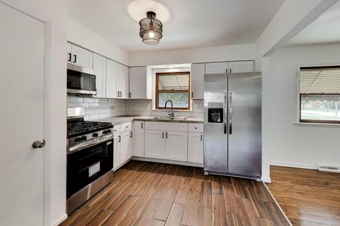 Tiny photo for 2900 140th Street, Blue Island, IL 60406 (MLS # 12691524)
