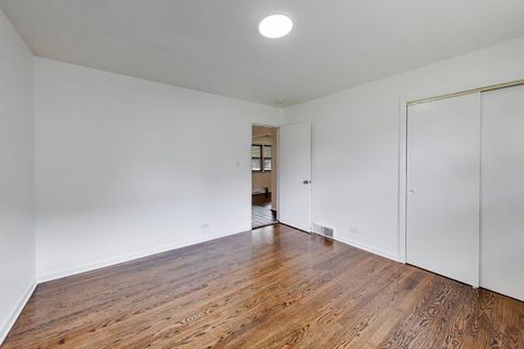Tiny photo for 2900 140th Street, Blue Island, IL 60406 (MLS # 12691524)