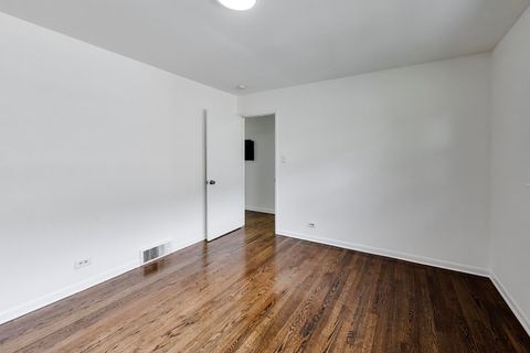 Tiny photo for 2900 140th Street, Blue Island, IL 60406 (MLS # 12691524)