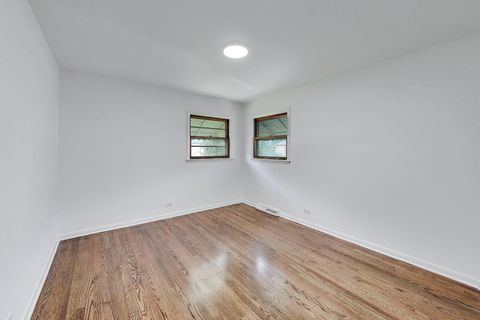 Tiny photo for 2900 140th Street, Blue Island, IL 60406 (MLS # 12691524)