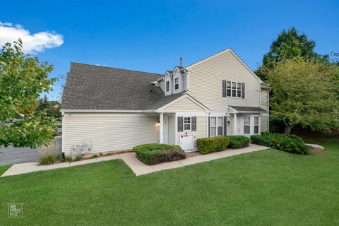 Tiny photo for 2811 Rutland Circle #201, Naperville, IL 60564 (MLS # 12785998)
